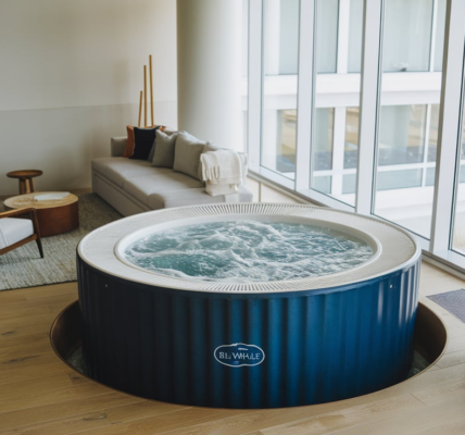 Blue Whale Professional 5 Person Luxury Spa 1